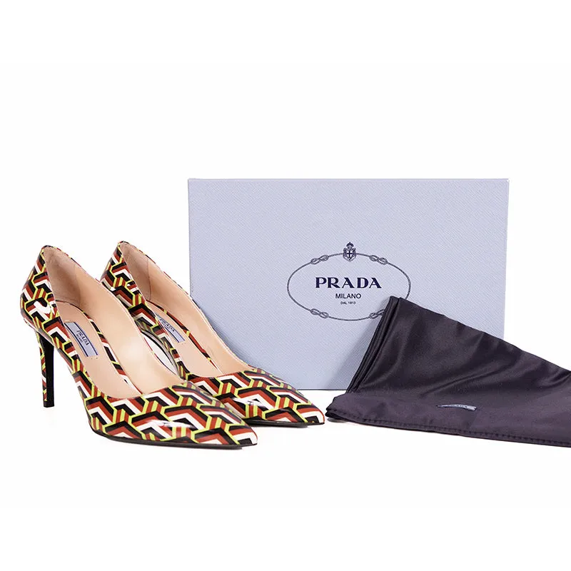 37.5 NEW $790 PRADA Green SAINT TWIST PATTERN PATENT Point Toe Pumps HEELS NIB