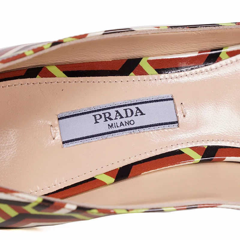 37.5 NEW $790 PRADA Green SAINT TWIST PATTERN PATENT Point Toe Pumps HEELS NIB