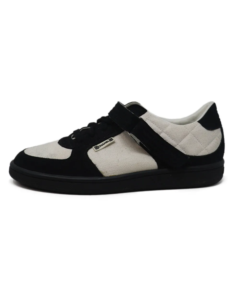 Chanel Black & White Canvas Suede Sneakers sz 9