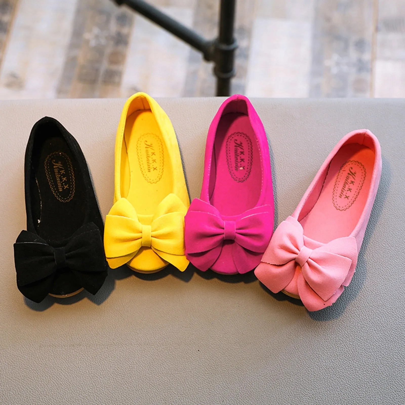 Girls Bowknot Soft Slip-on Party Dance Shoes