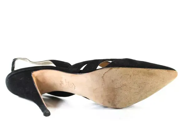 Manolo Blahnik Paris. Black Suede Pointed Toe Slingback Pumps Size 38