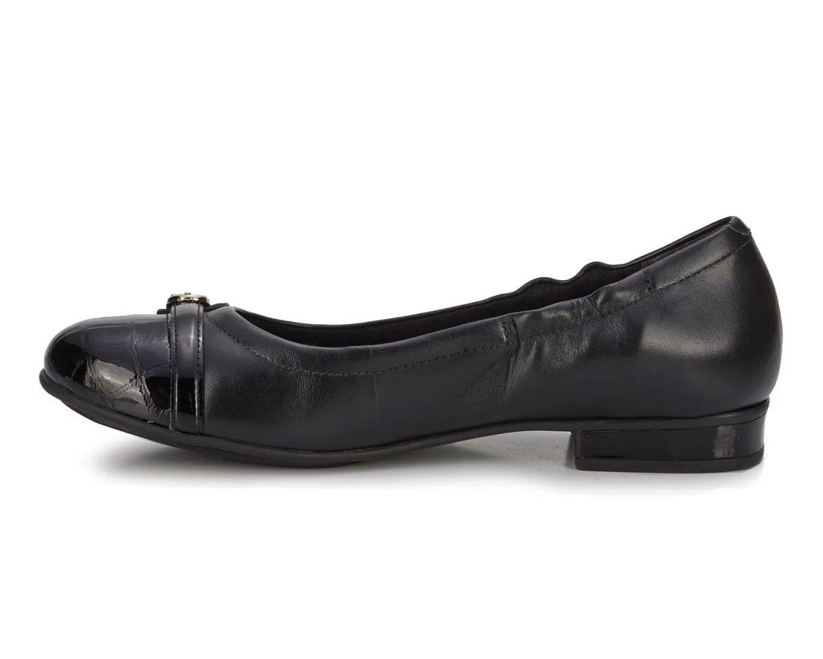 Ros Hommerson Trista Women's Flat Slip-on Shoes In Black Pat