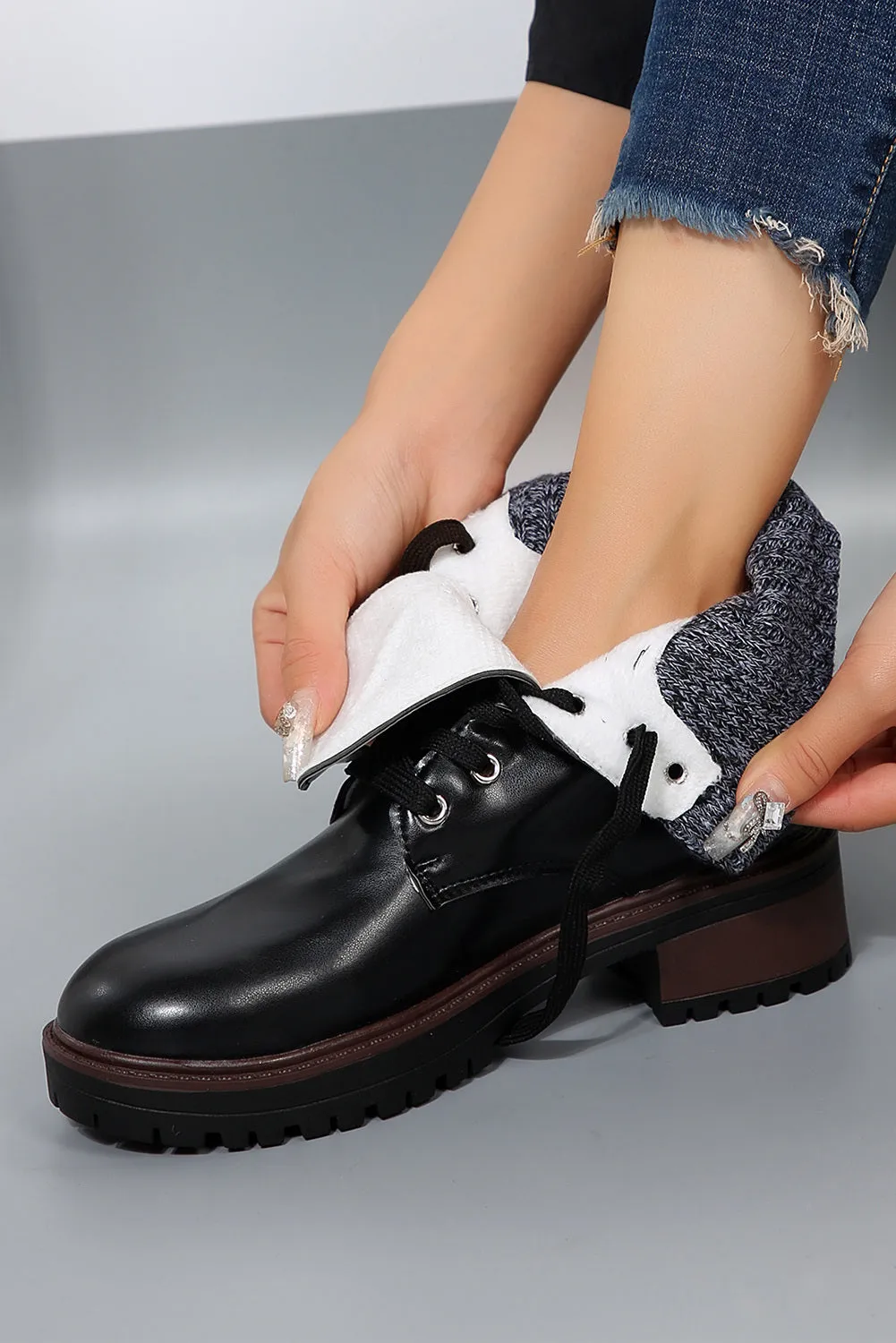 Women's Knitted Patched Lace-up Heeled Ankle Boots